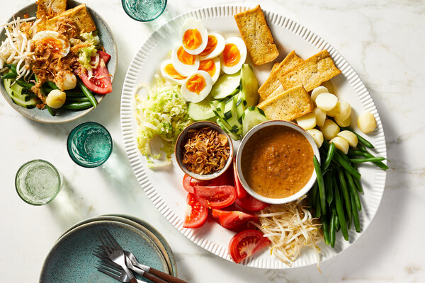 Gado-Gado, Salad Khas Indonesia yang Lezat dan Bergizi