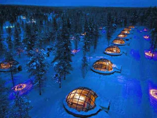 Hotel Kakslauttanen, Pengalaman Menginap di Bawah Langit Aurora