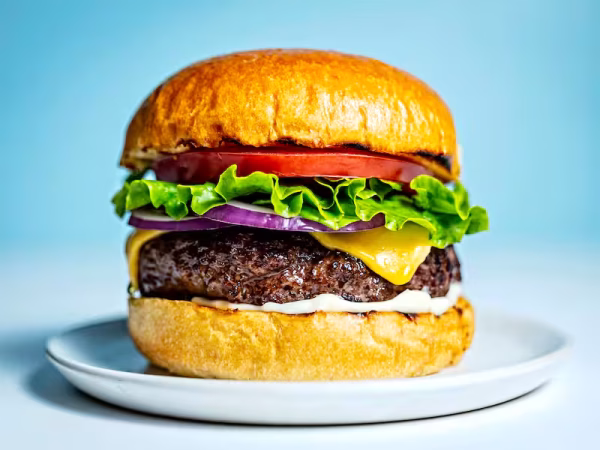 Hamburger, Ikon Kuliner Dunia dengan Sejarah dan Inovasi