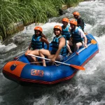 Arung Jeram, Petualangan Menggiurkan di Sungai-Sungai Indonesia