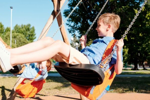 Permainan Outdoor Kreatif untuk Anak-Anak, Cara Seru Belajar di Luar Ruangan