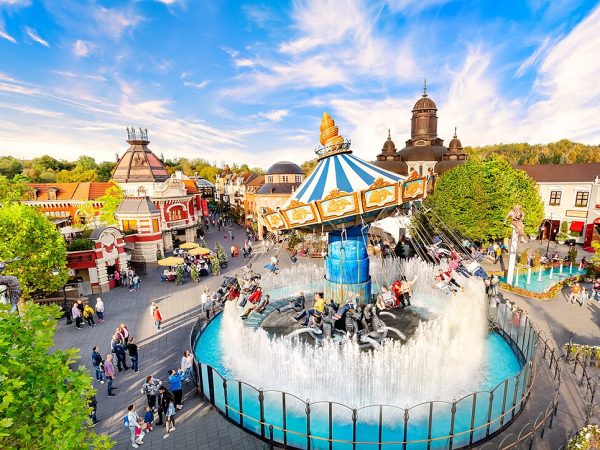 Phantasialand, Kerajaan Fantasi Jerman yang Penuh Adrenalin dan Keajaiban