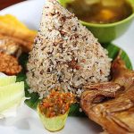 Nasi Tutug Oncom, Aroma Kampung yang Menghangatkan Jiwa