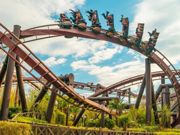 Thorpe Park, Petualangan Adrenalin di Surrey, Inggris