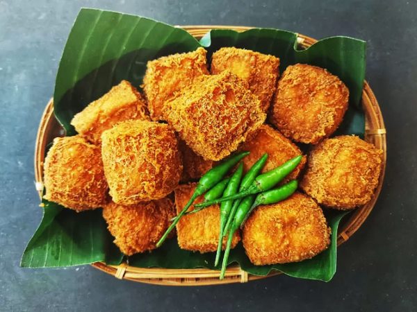 Tahu Sumedang, Renyah di Luar, Lembut di Dalam – Warisan Kuliner Jawa Barat yang Tak Lekang Waktu